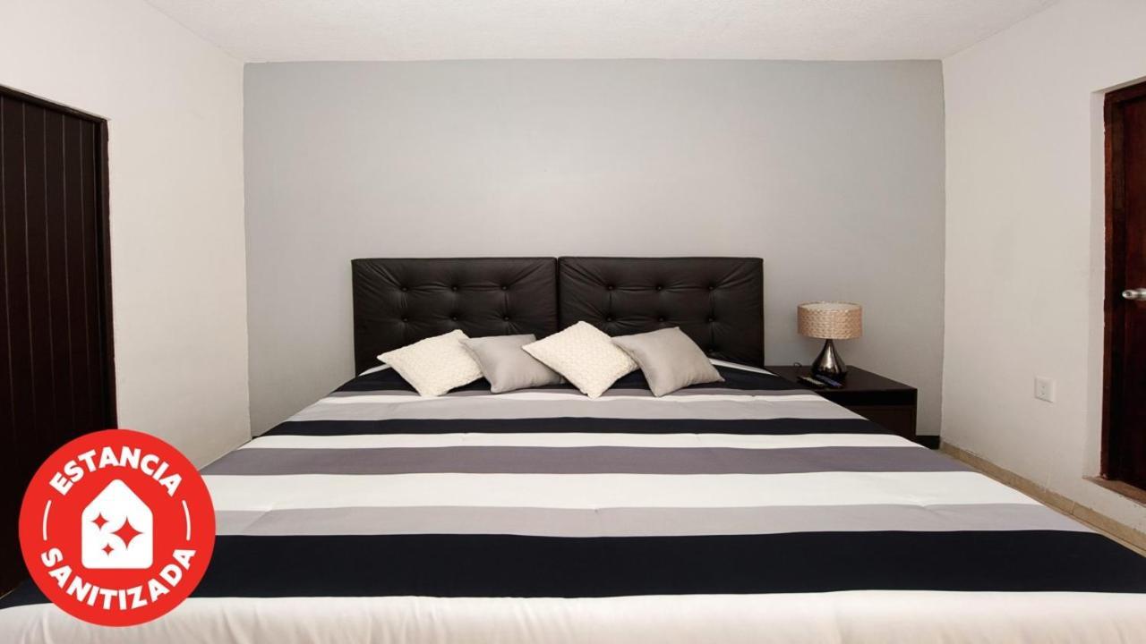 Econosuites Monterrey Ngoại thất bức ảnh