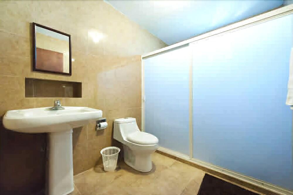 Econosuites Monterrey Ngoại thất bức ảnh