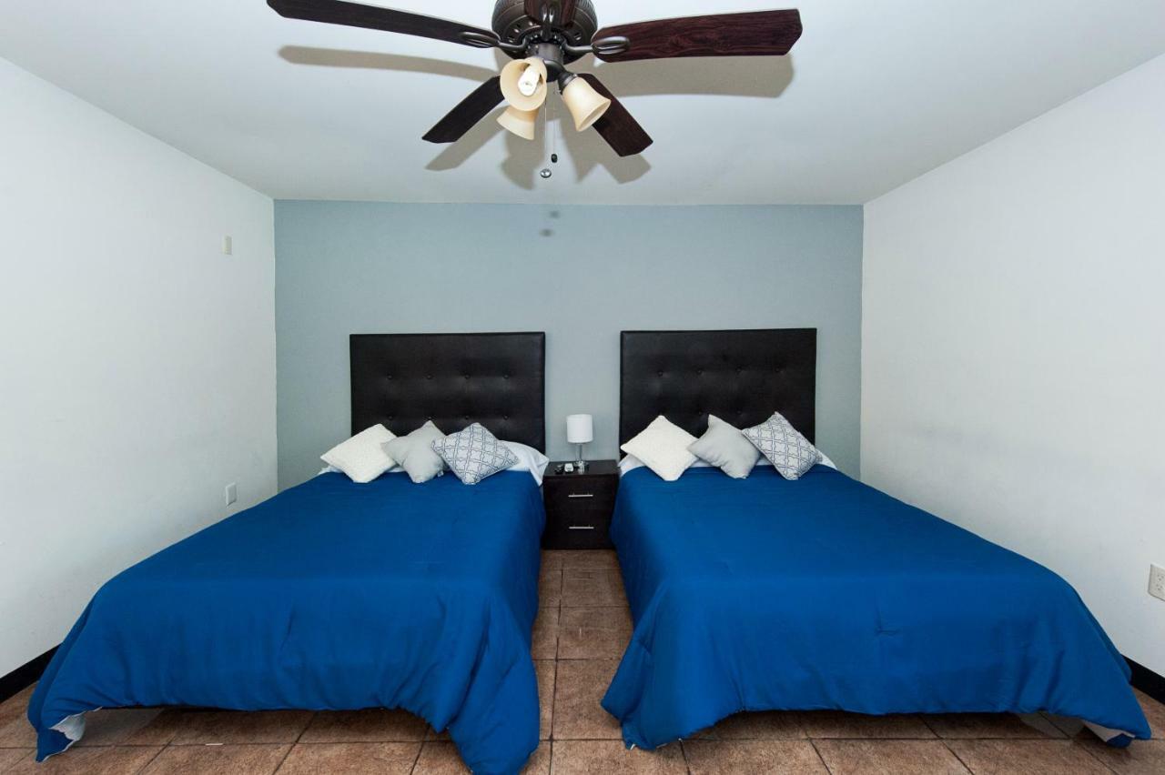 Econosuites Monterrey Ngoại thất bức ảnh
